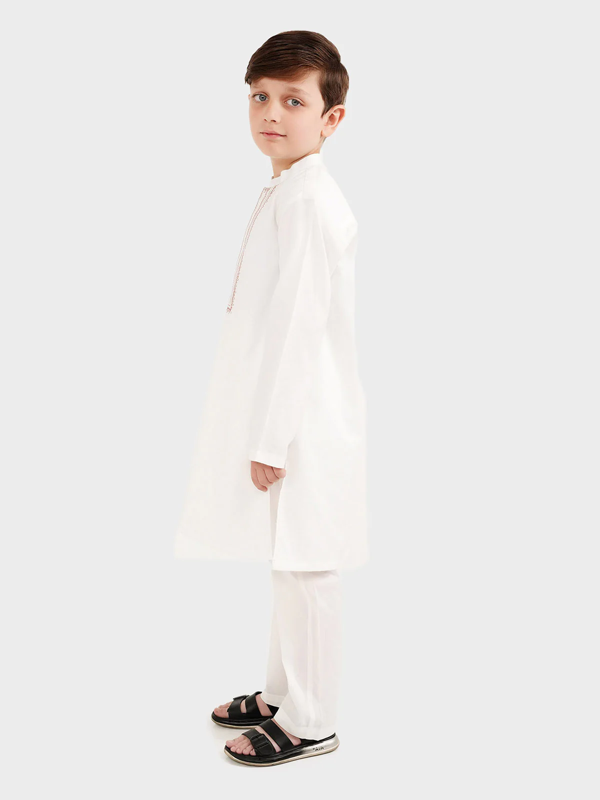 "ABOUD" Embriodered Kurta - Image 2