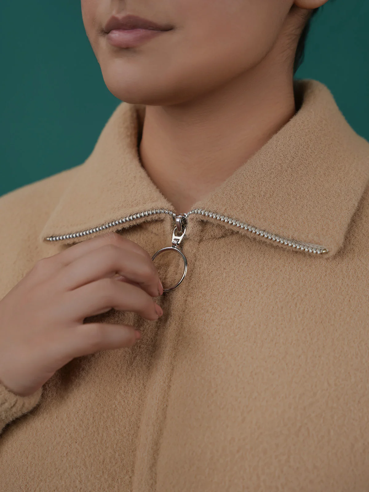 "ALAYJA" Warm and Comfy Fleece Jacket - Image 4
