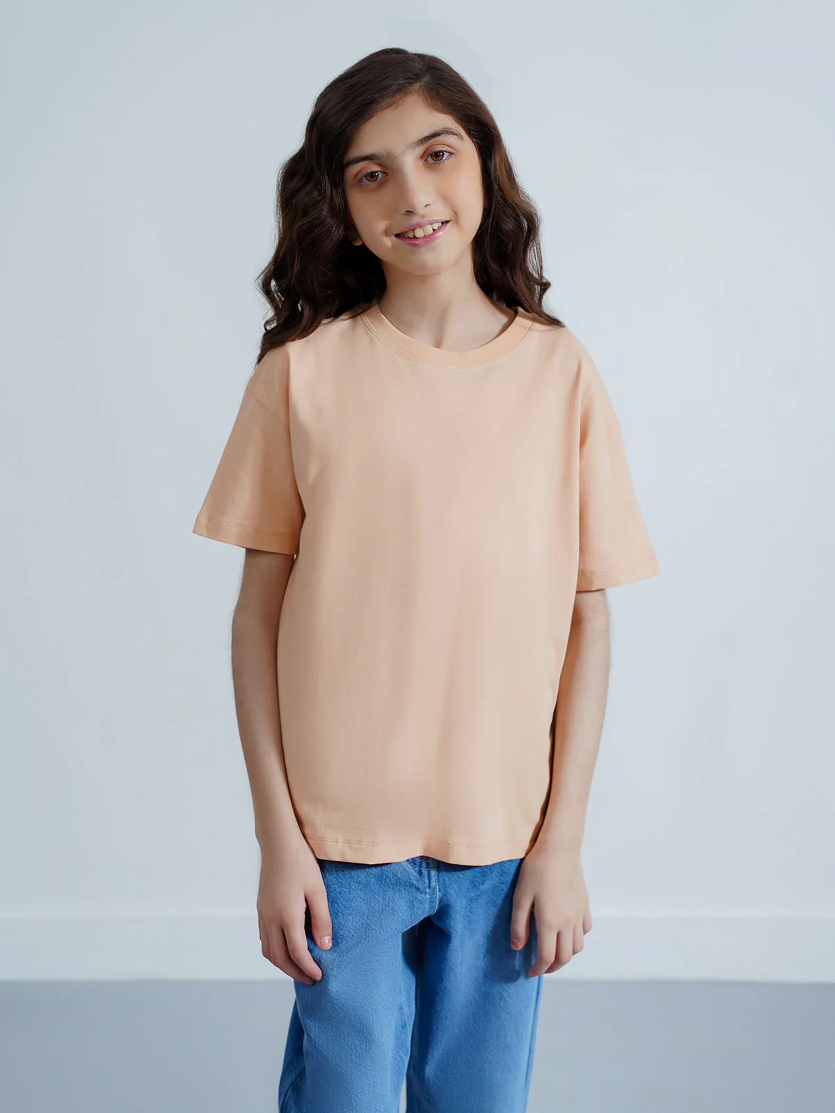 "ALIKAE" Drop Shoulder Basic T-Shirt - Image 2