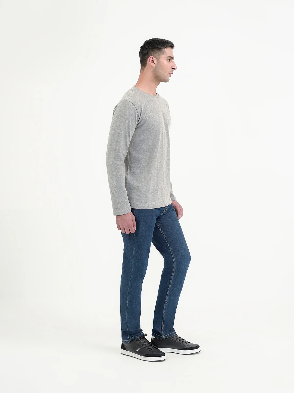 "ARAMIS" Casual Solid Regular T-Shirt - Image 3