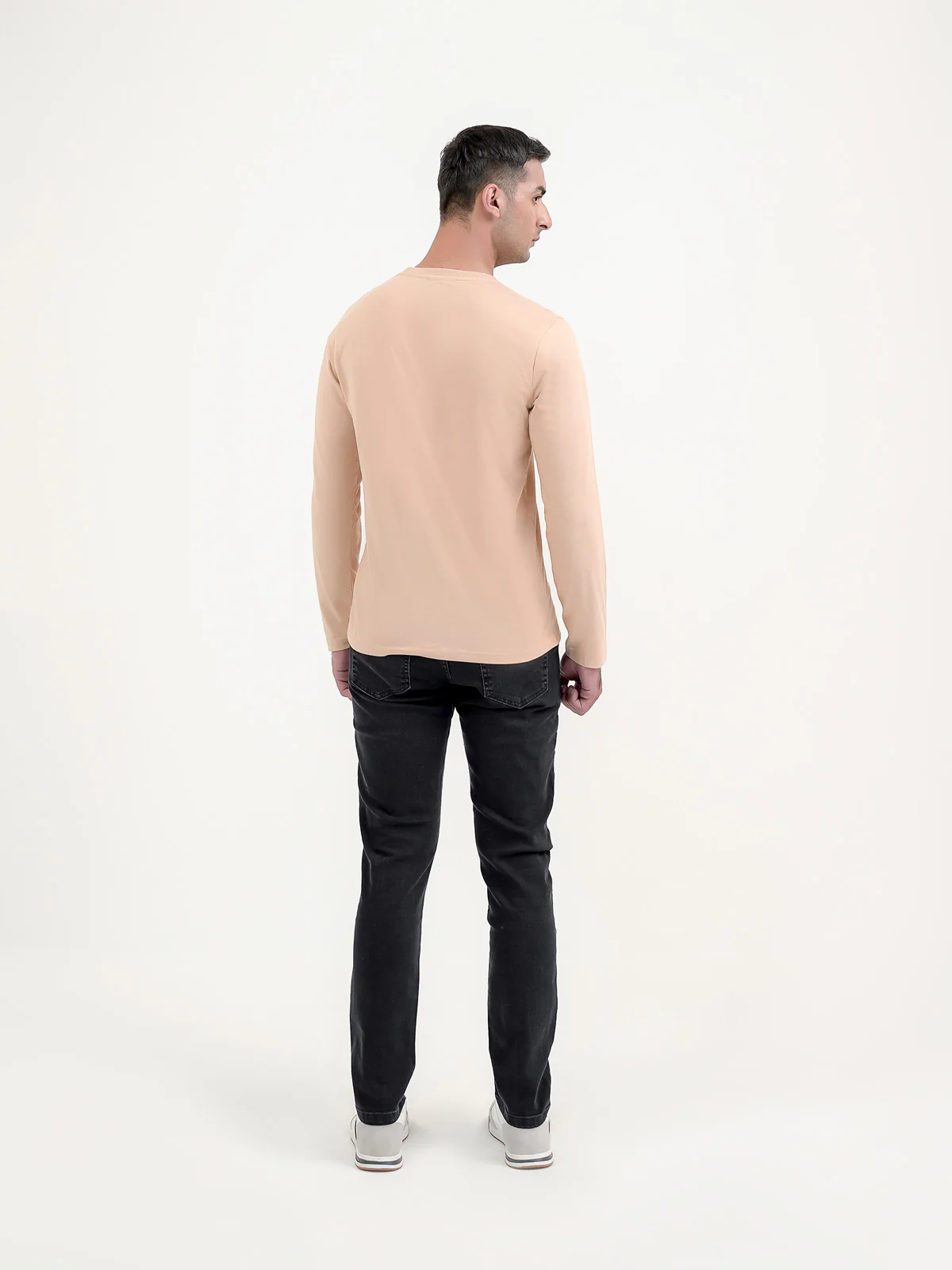 "ARAMIS" Casual Solid Regular T-Shirt - Image 4