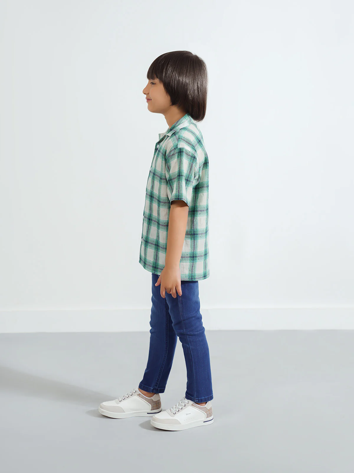 "ASAYO" Solid Regular Fit Casual Shirt - Image 3