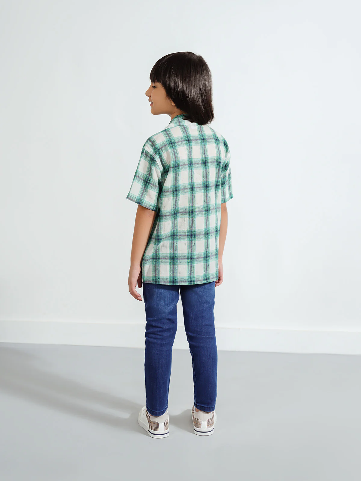 "ASAYO" Solid Regular Fit Casual Shirt - Image 4