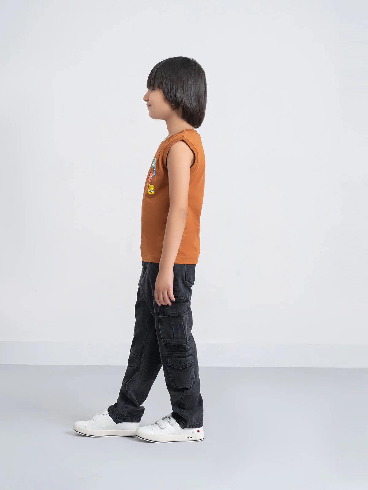 "ATSUO" Cargo Fit Charcoal Jeans - Image 3