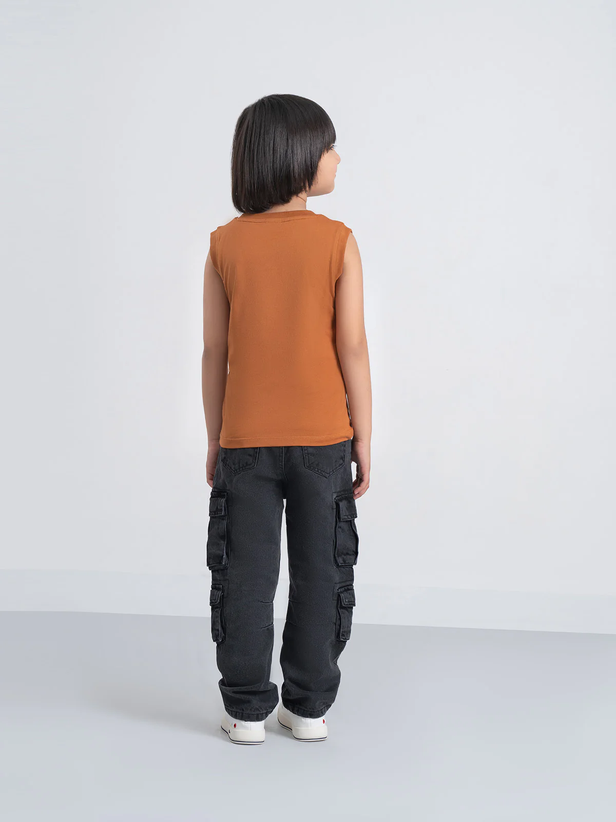 "ATSUO" Cargo Fit Charcoal Jeans - Image 4