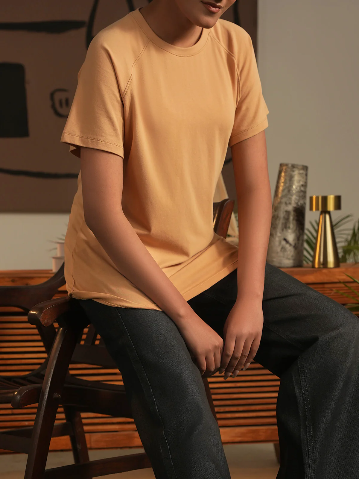 "AURELY" Cropped Raglan Sleeves T-Shirt - Image 3