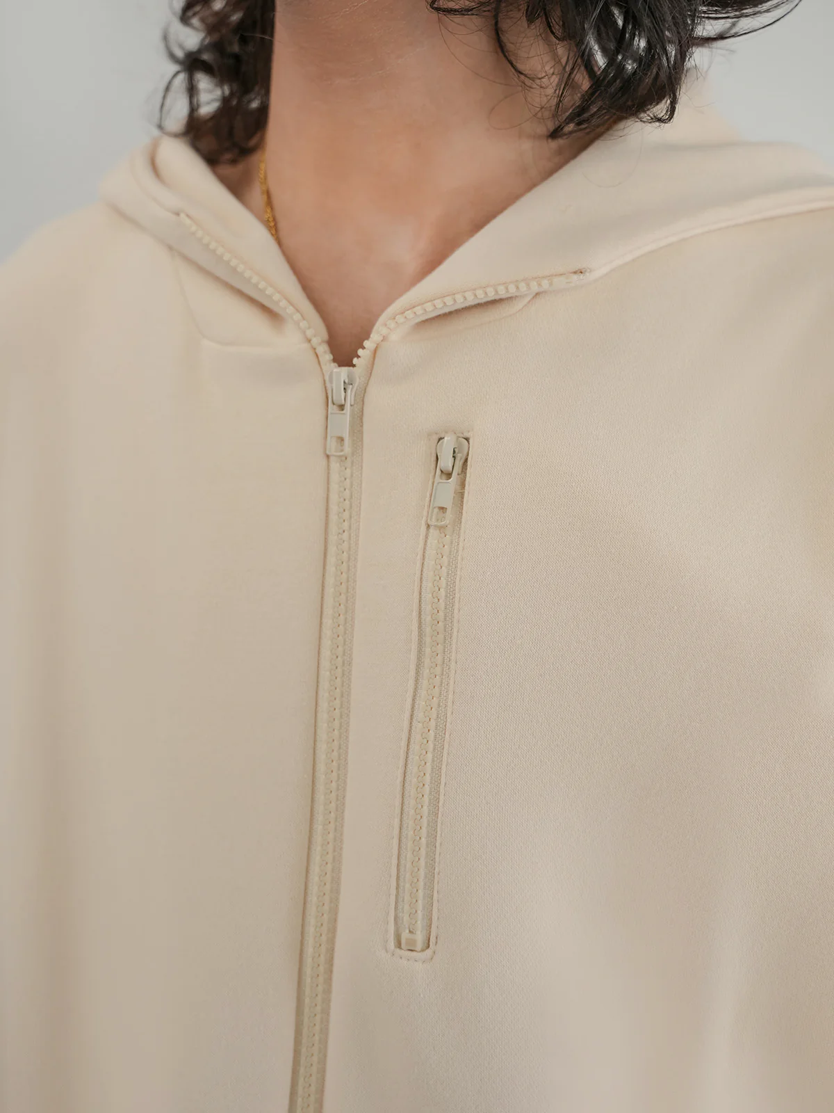 "BERYL" Zipper Regular Fit Fleece Hoodie - Image 5