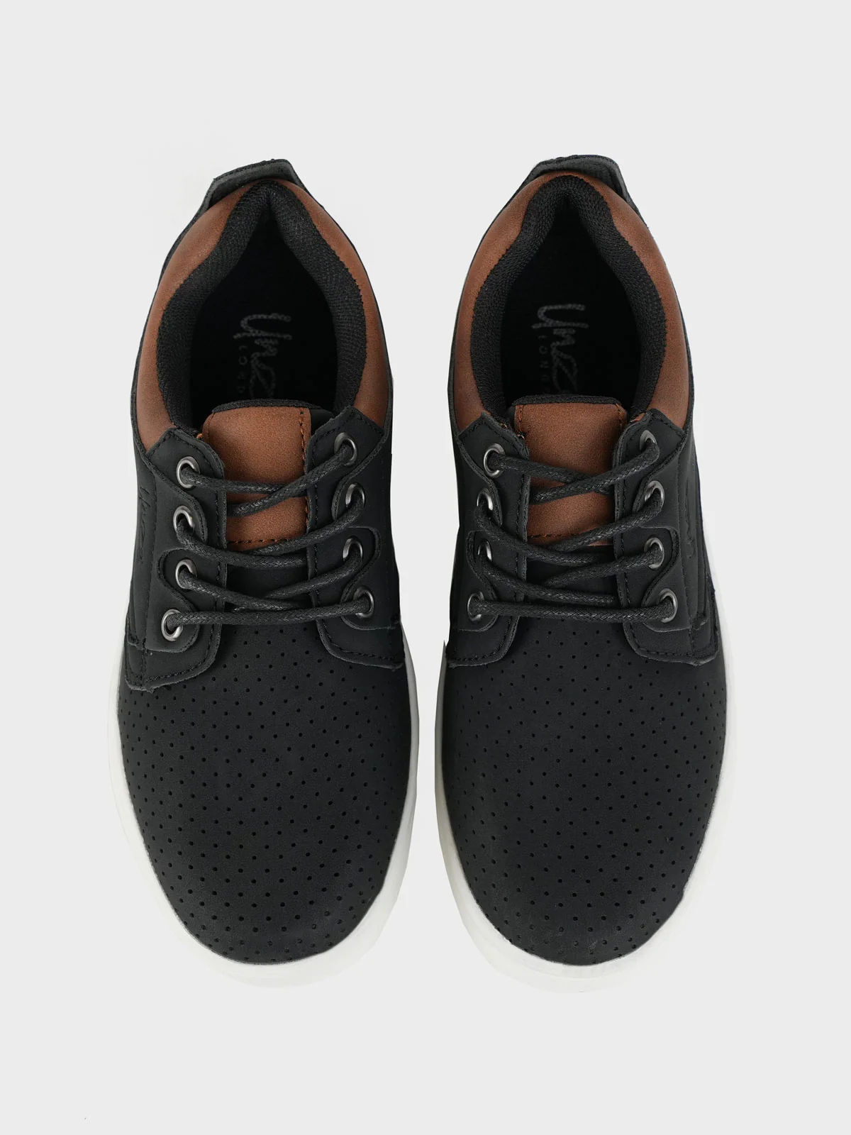 Boys "CORA" Comfy Casual Trainers - Image 5