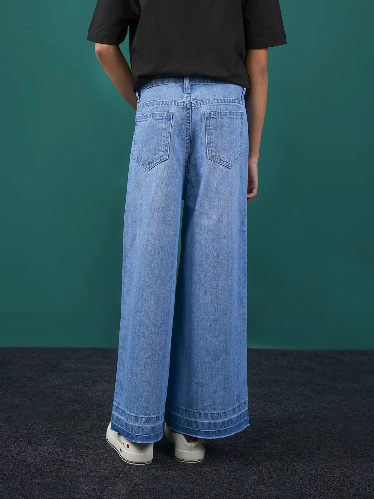 "BUNEM" Relaxed Look Denim Pant - Image 4