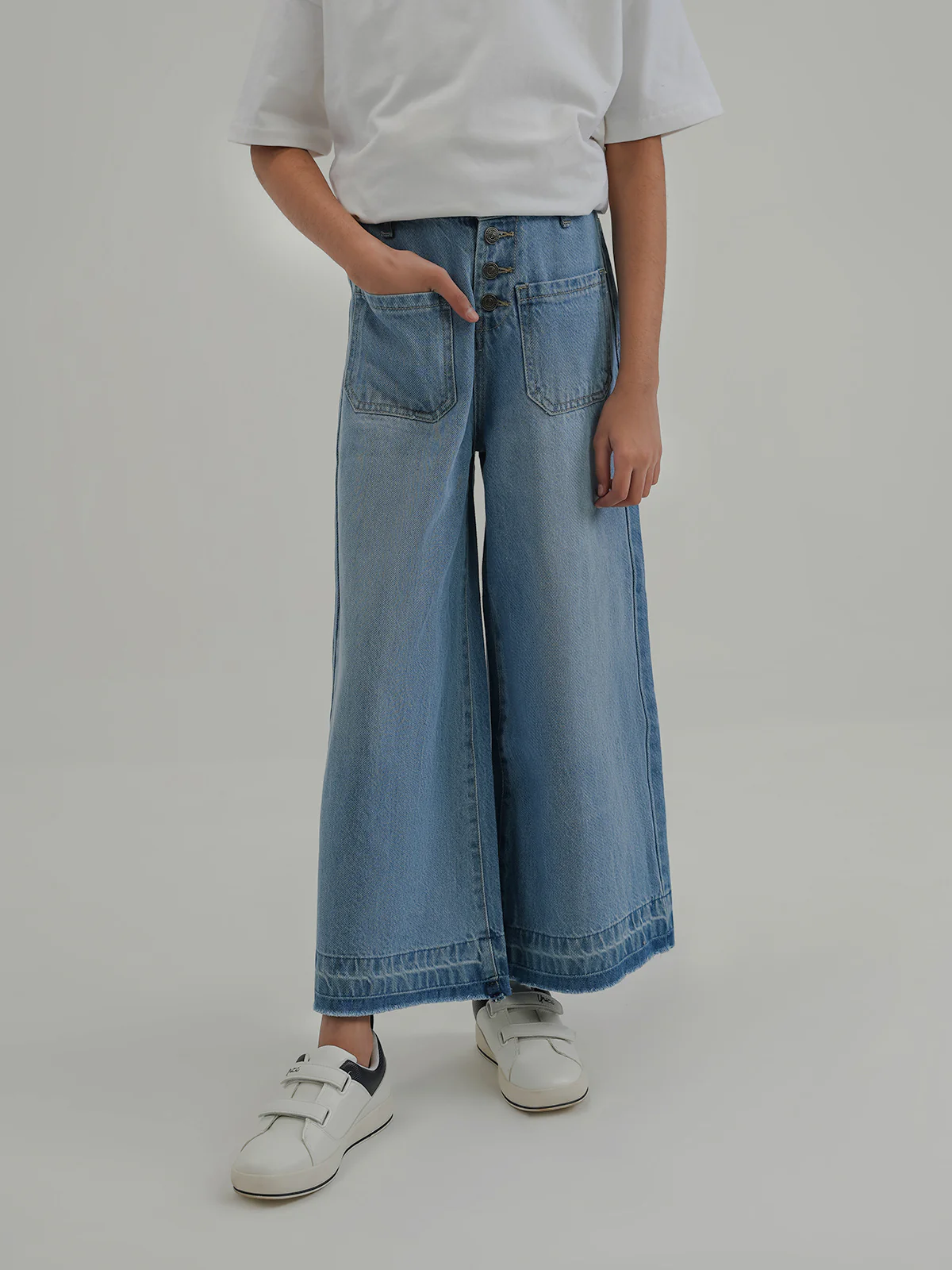 "BUNEM" Relaxed Look Denim Pant