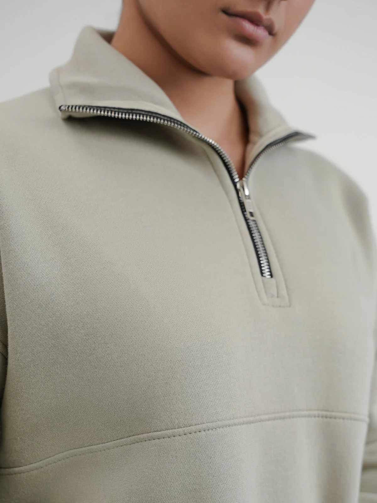 "CONOR" Half-Zipper Fleece Sweatshirt - Image 6