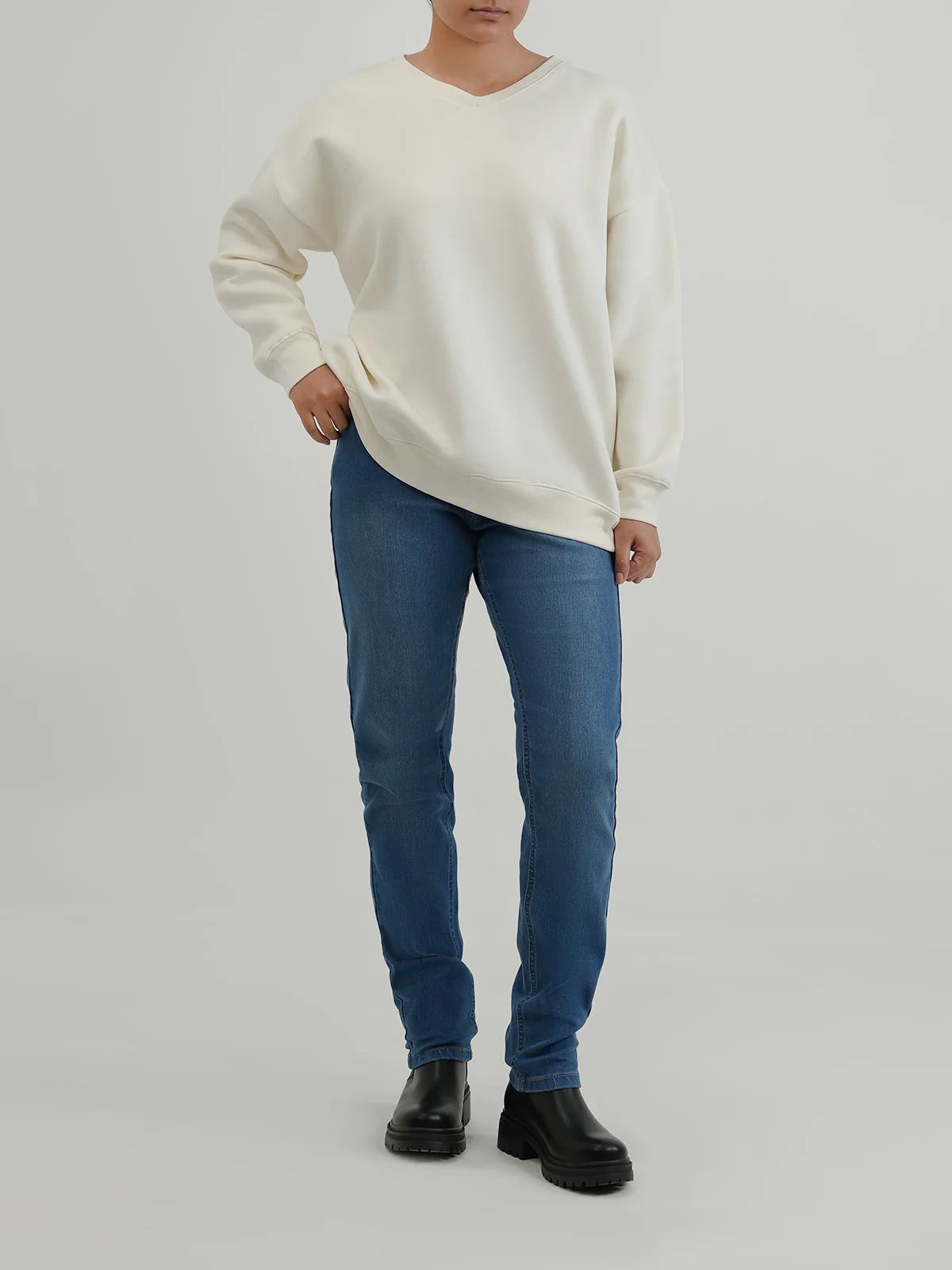 "DAMODAR" Casual Basic Fleece Sweatshirt - Image 2