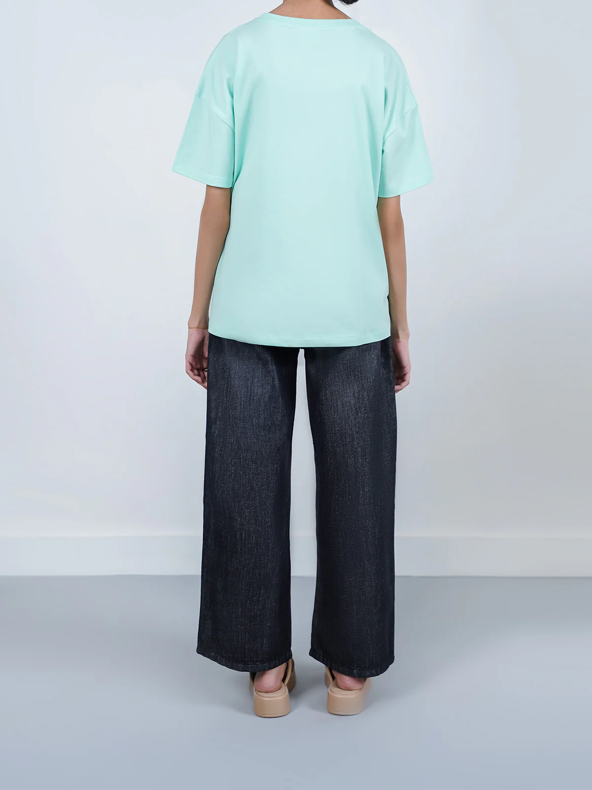 "DHIREN" Classic Wide Leg Denim Pant - Image 4