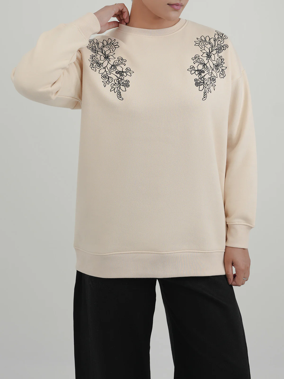 "EAMON" Unique Graphic Fleece Sweatshirt - Image 4