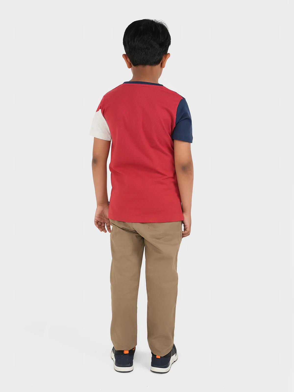 "ELEOJO" Casual Crewneck T-Shirt - Image 4