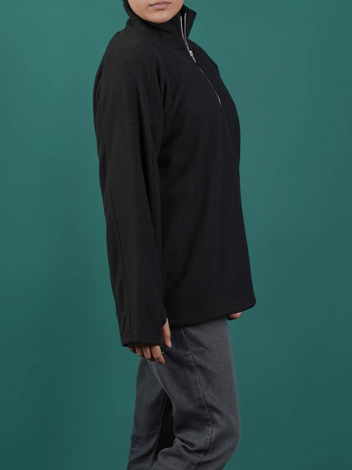 "EOWYN" Half Zipper Fleece Sweatshirt - Image 3