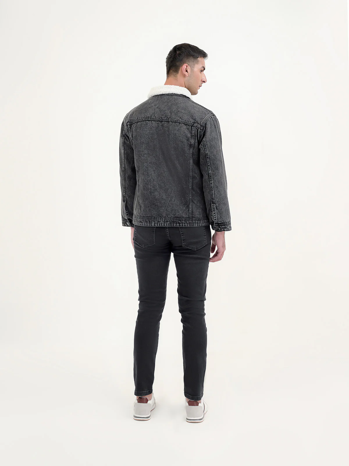"FLORAS" Casual Sherpa Lining Denim Jacket - Image 4