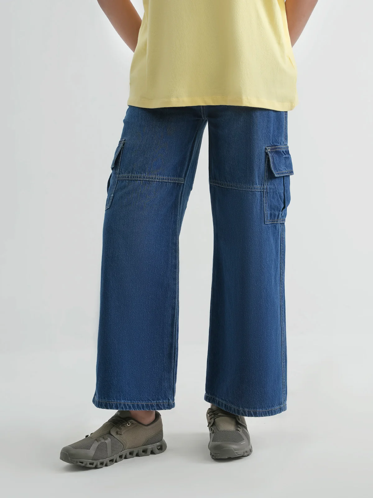 "HECTO" Cargo Fit Denim Pant