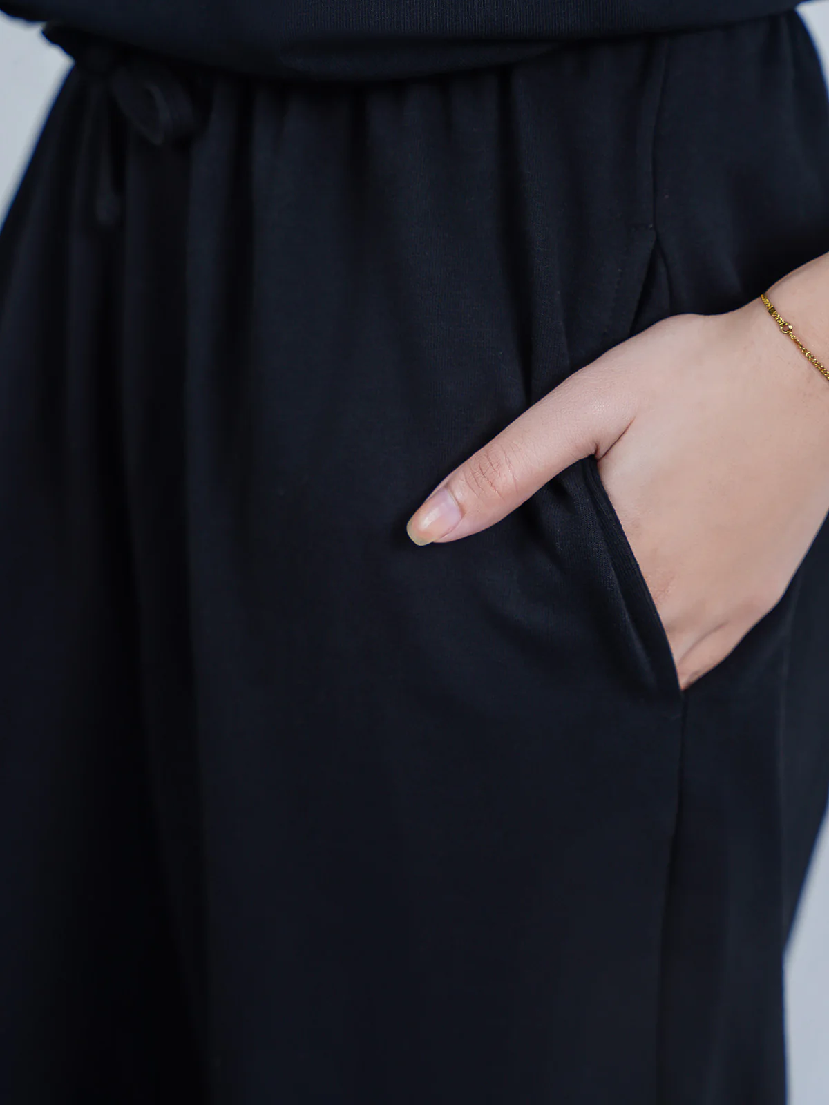 "HOLDEN" Basic Wide leg Knit Trouser - Image 2