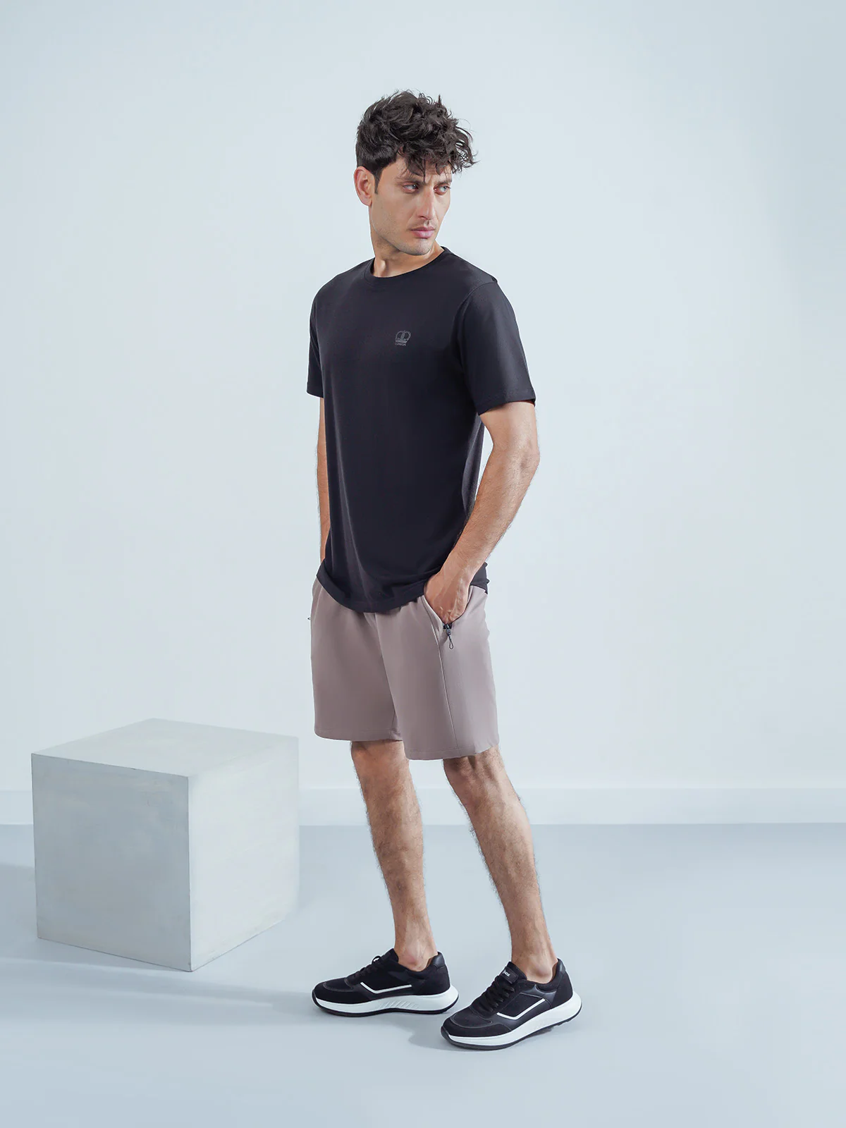 "KANONI" Classic Design Regular Short - Image 3