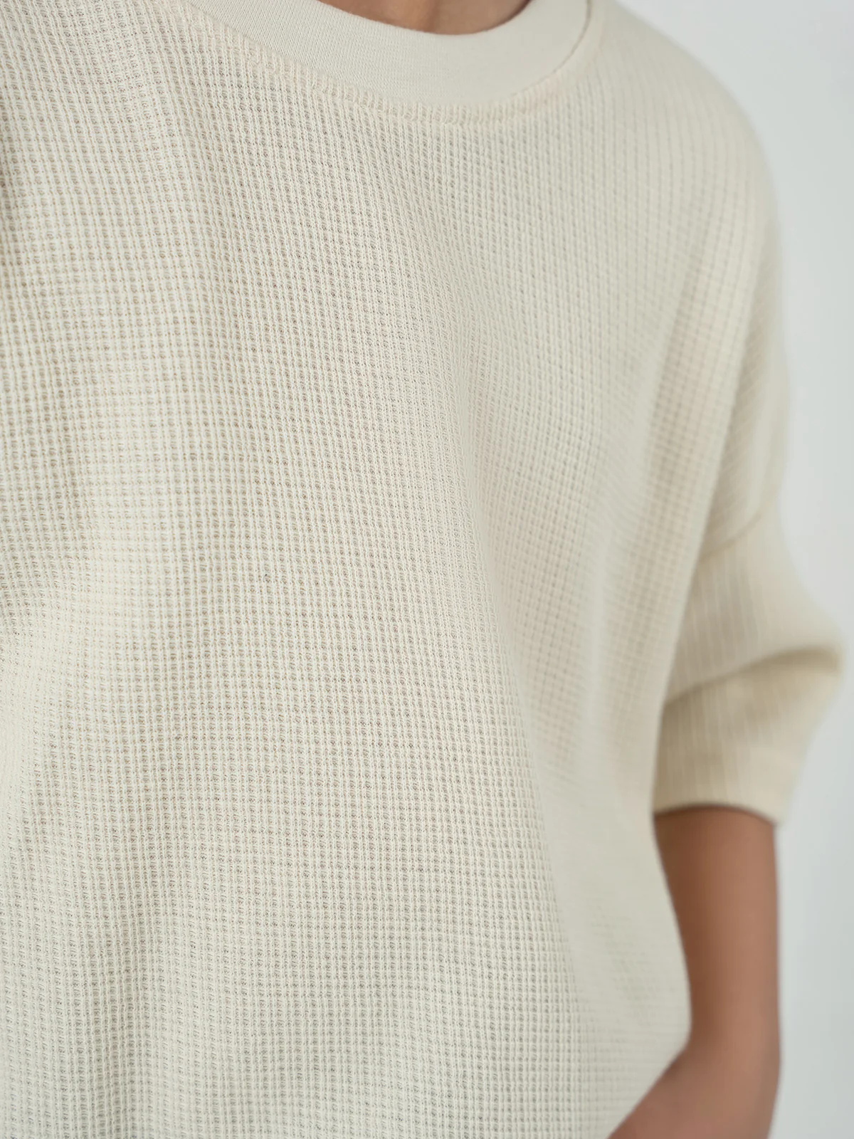 "KARSYN" Basic Drop Shoulder Jacquard T-Shirt - Image 3