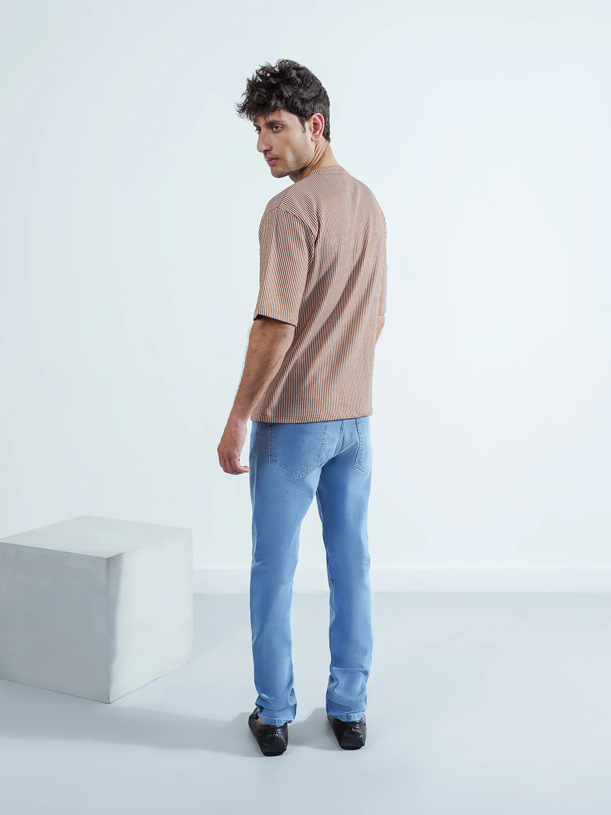 "KASHIA" Textured Regular Fit T-Shirt - Image 4