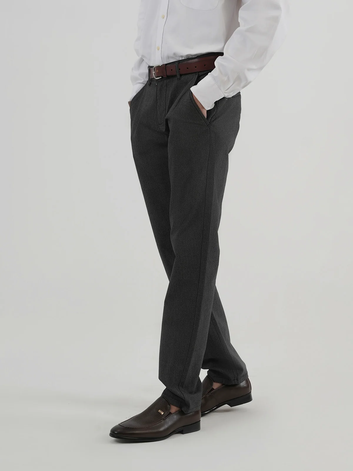 "KOHEN" Solid Slim Fit Twill Chino - Image 2