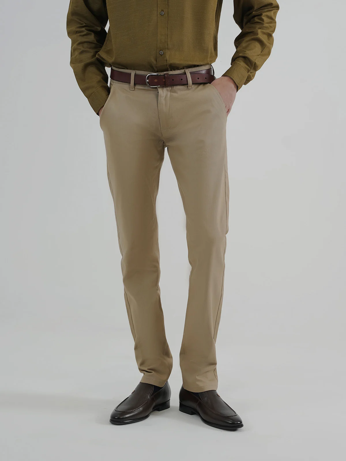 "KORBIN" Solid Slim Fit Twill Chino