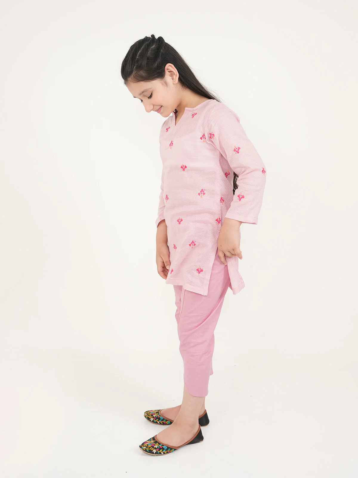 "LUGH" Stylish Casual Lawn Suit - Image 2