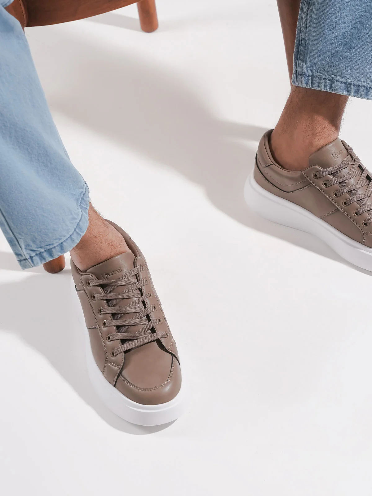 Men "DRURY" Classic Lace Up Trainers - Image 10