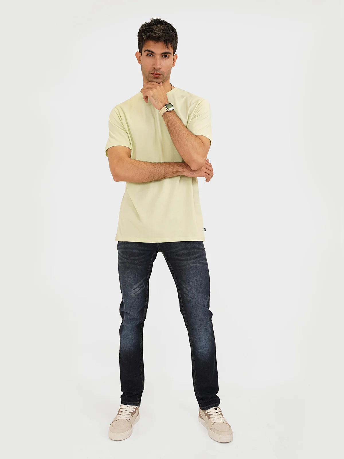 Mens "AKIVA" Plain Regular Fit T-Shirt