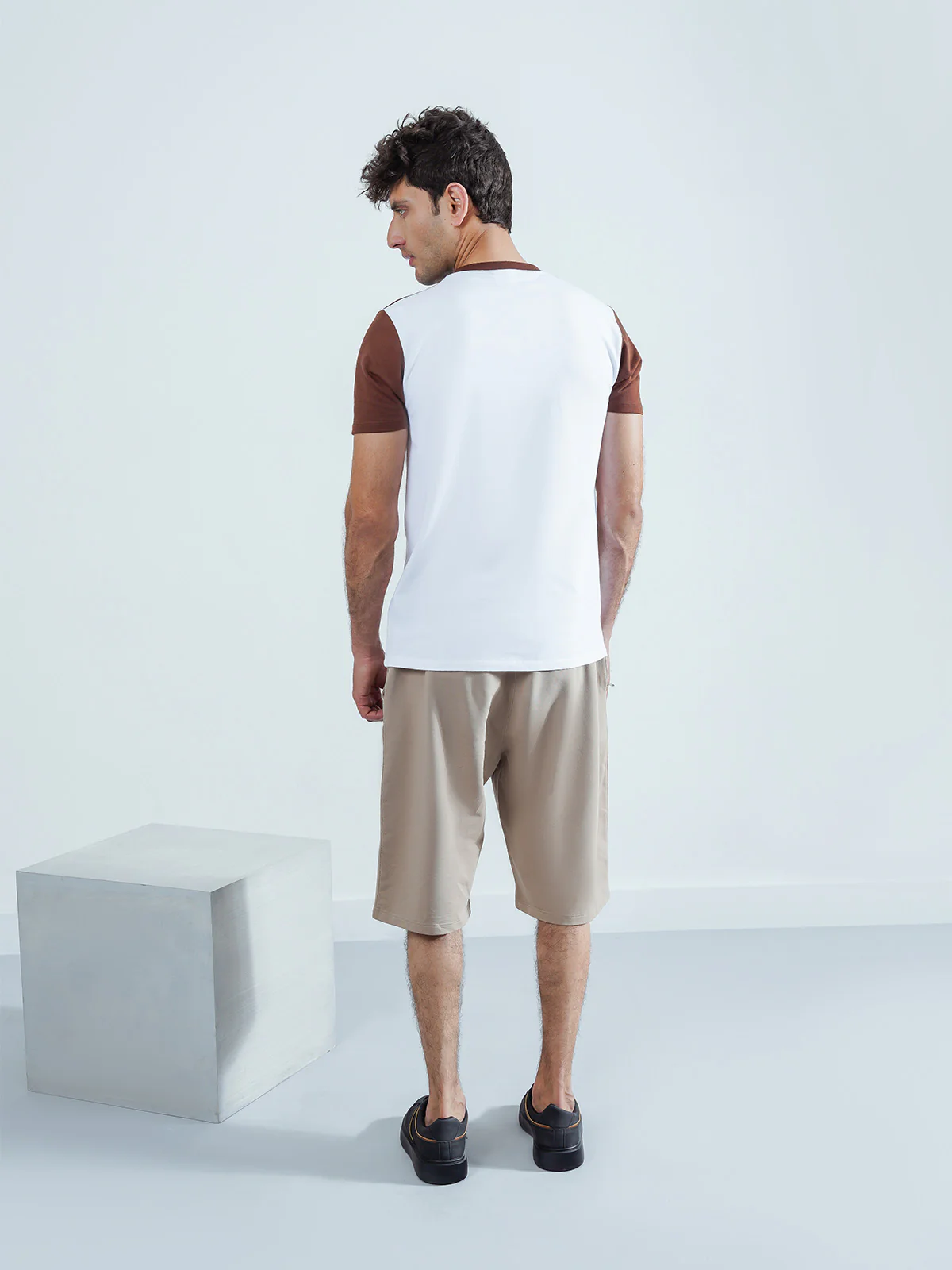 "NSOMI" Comfortable Regular Short - Image 4