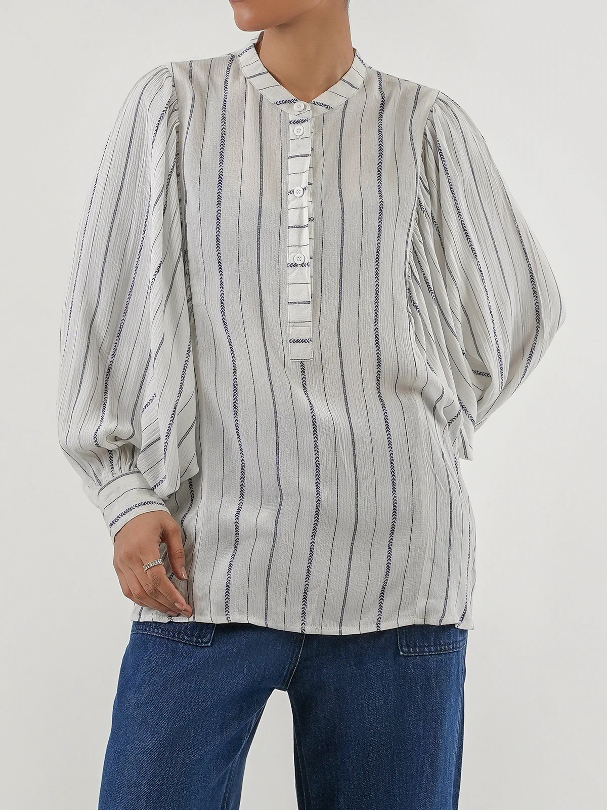 "SYLVIE" Lightweight Regular Fit Top