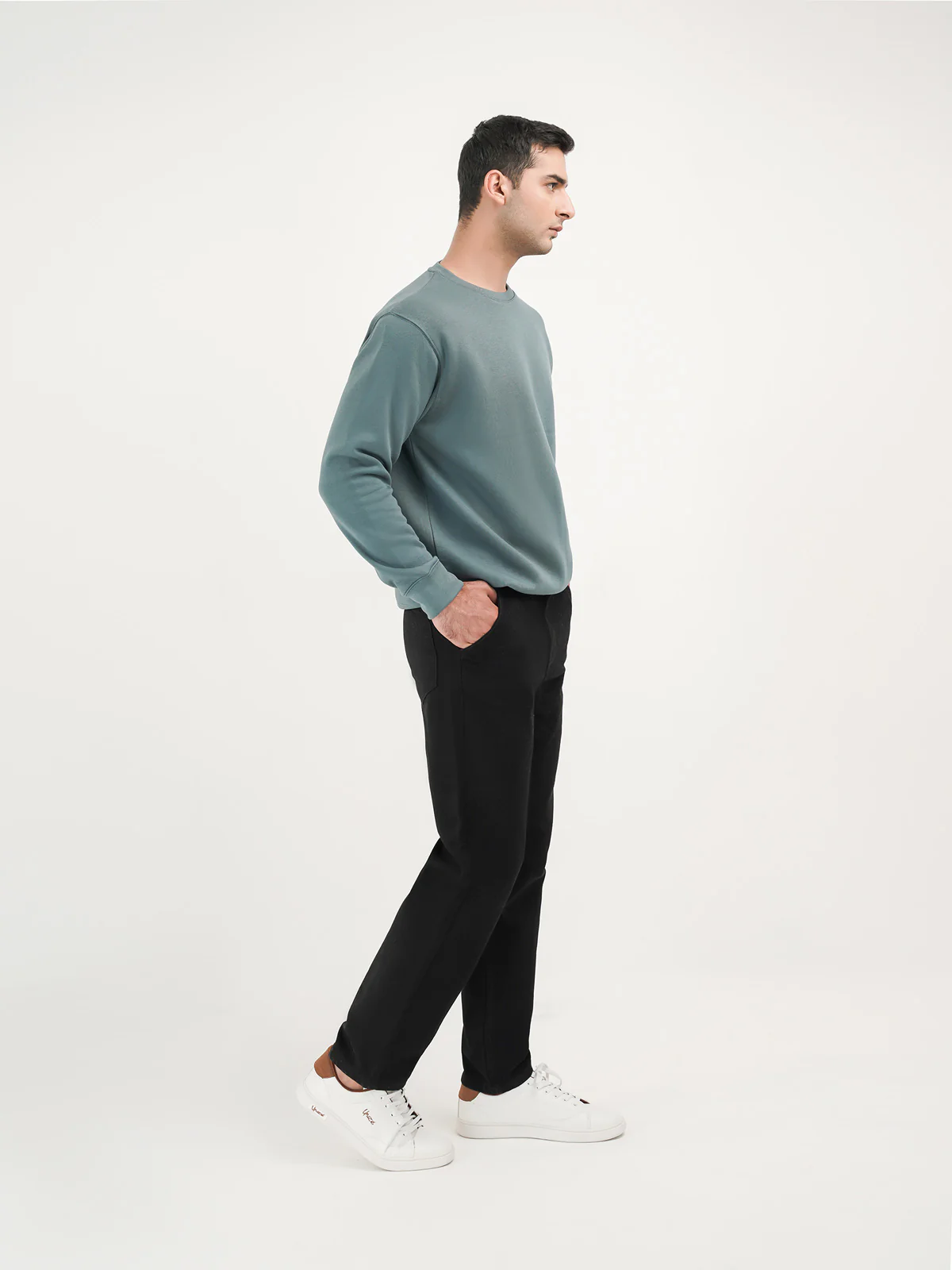 "TARUCA" Casual Crew Neck Sweatshirt - Image 3