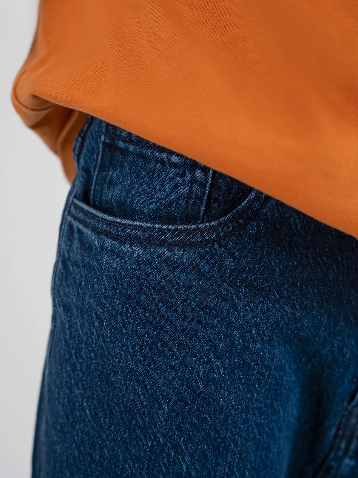 "WENDY" Loose Fit Denim Jeans - Image 4