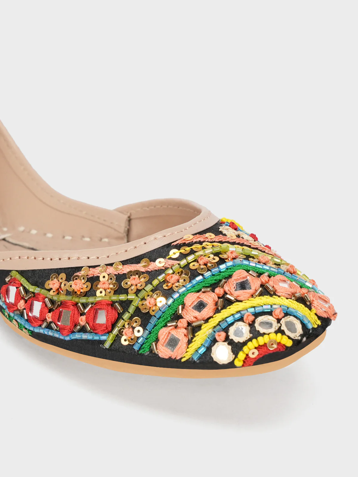 Women "AHMEIRA" Thread Work Leather Khussa - Image 4