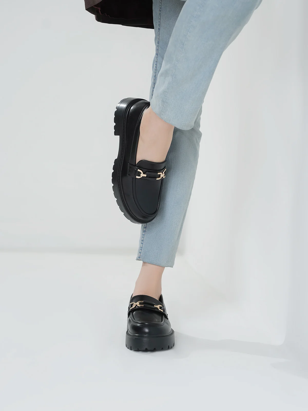 Women "ALIVIA" Everyday Wear Loafers - Image 3