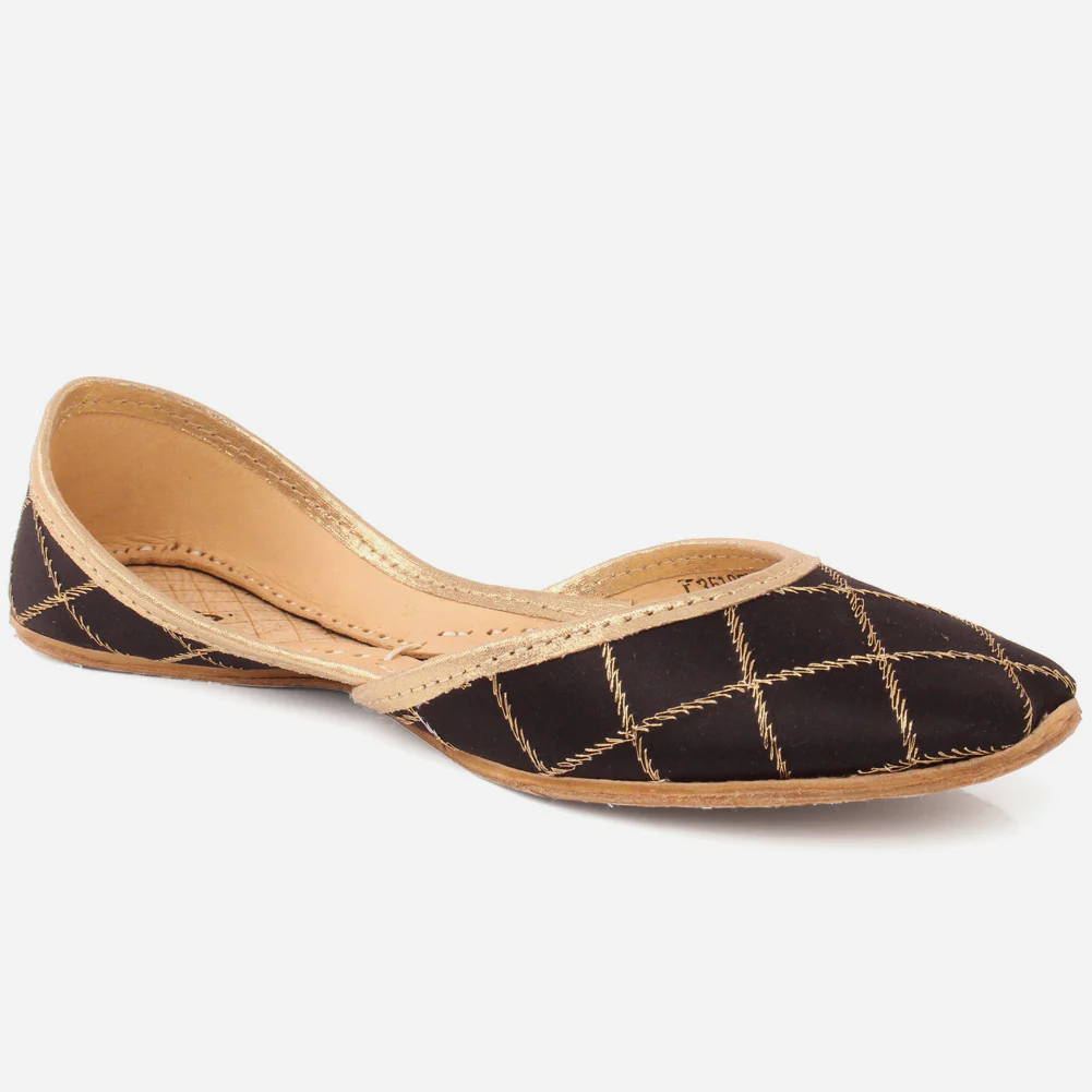 Women "Amis " Traditional Slip On KHUSSA