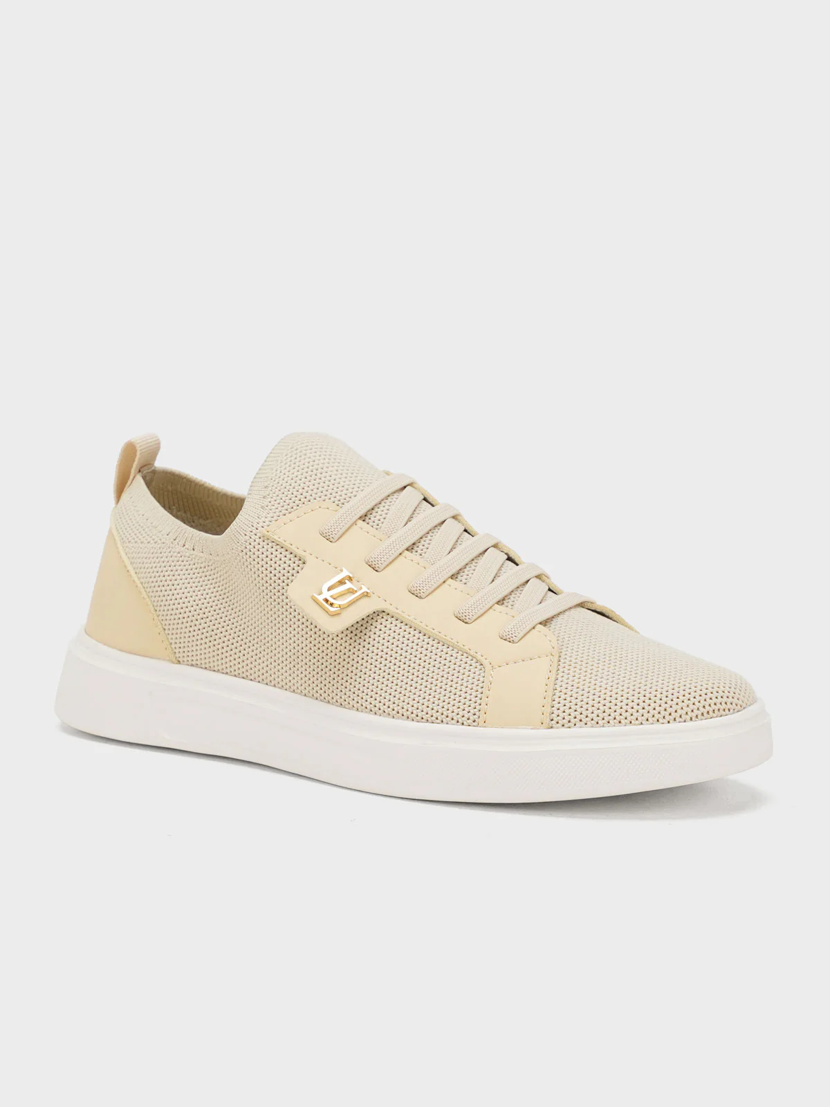 Women "ARADIA" Causal Trainer