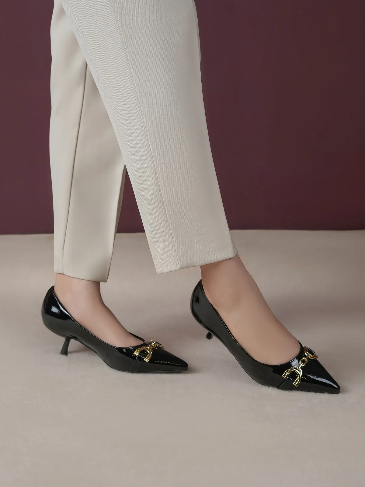 Women "ATARA" Perfect Mid-Heel Courts
