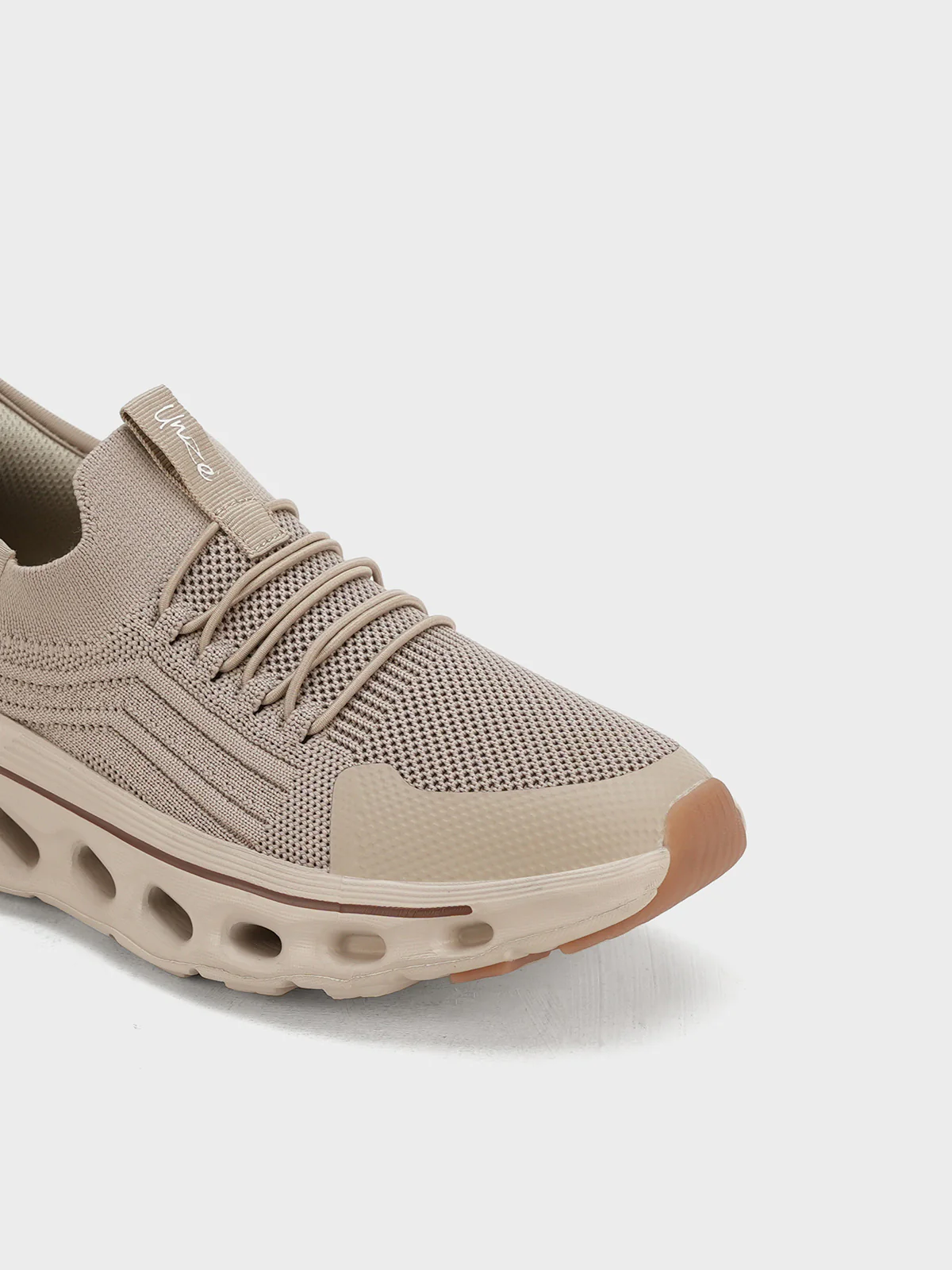 Women "BAINES" Soft Breathable Fabric Trainers - Image 4