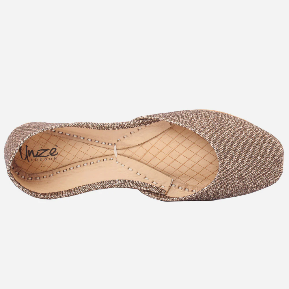 Women "MUMTAZ " Simple & Classic Printed Upper Khussa - Image 4
