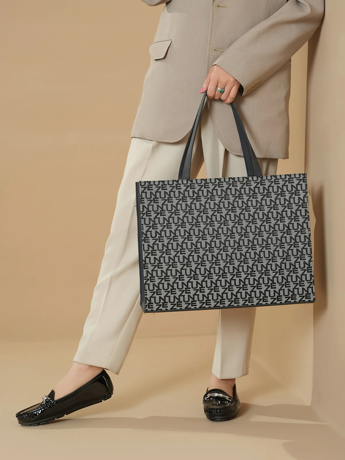 Women "BRONZE" Stylish Casual Tote Bag - Image 6