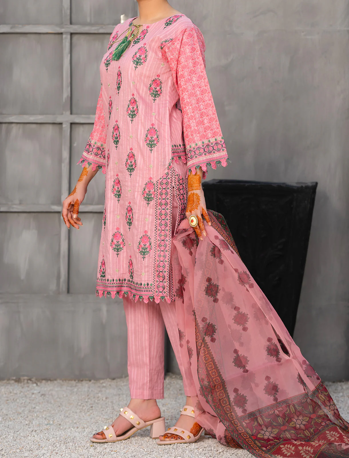 "CEYDA" Embellished Lawn Two Piece Suit - Image 2