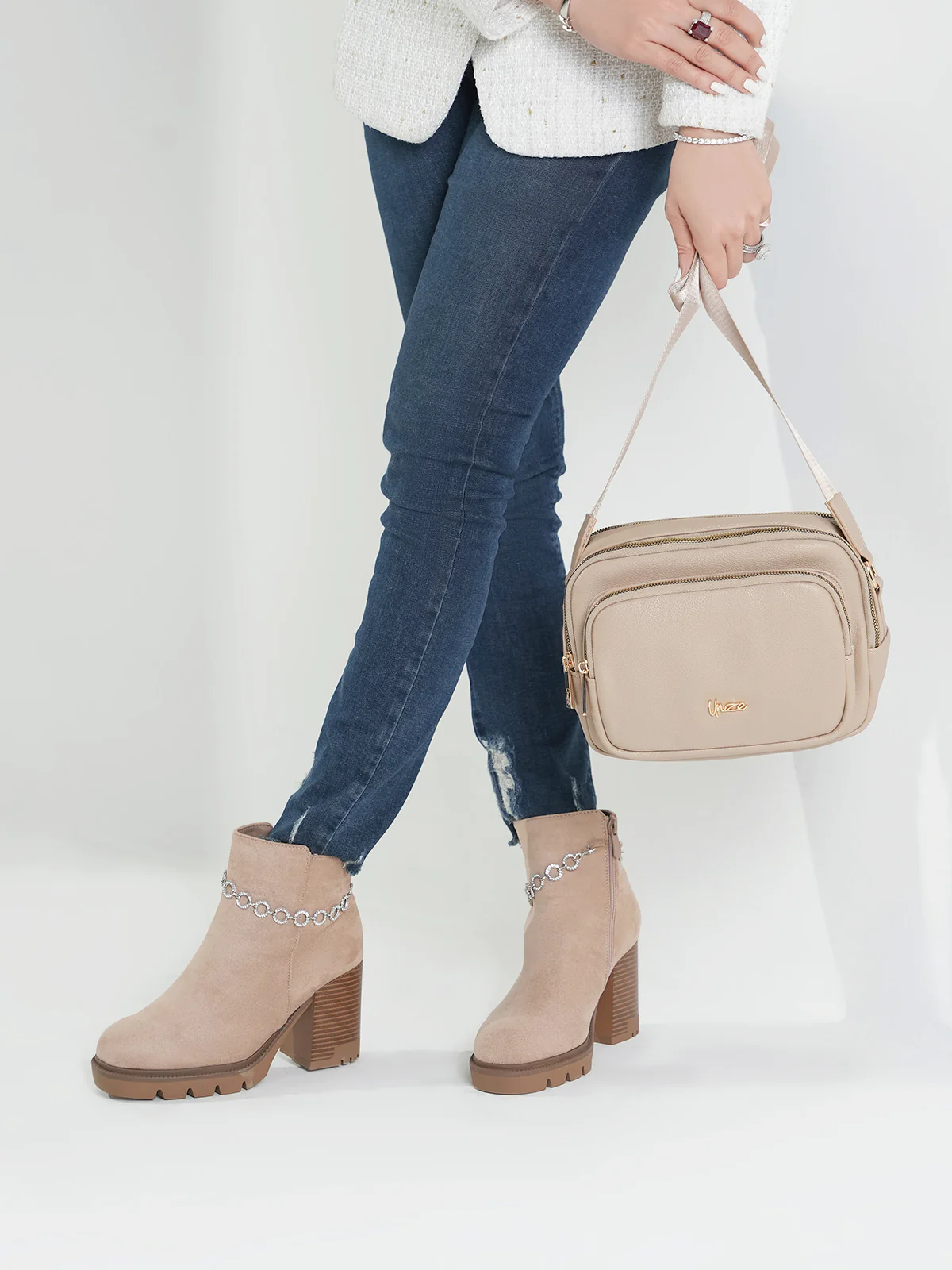 Women "ELINOR" Easy to Wear Crossbody Bag - Image 3