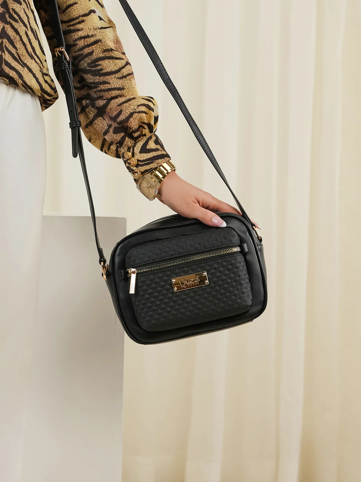 Women "ELVINA" Easy Strap Crossbody Bag - Image 9