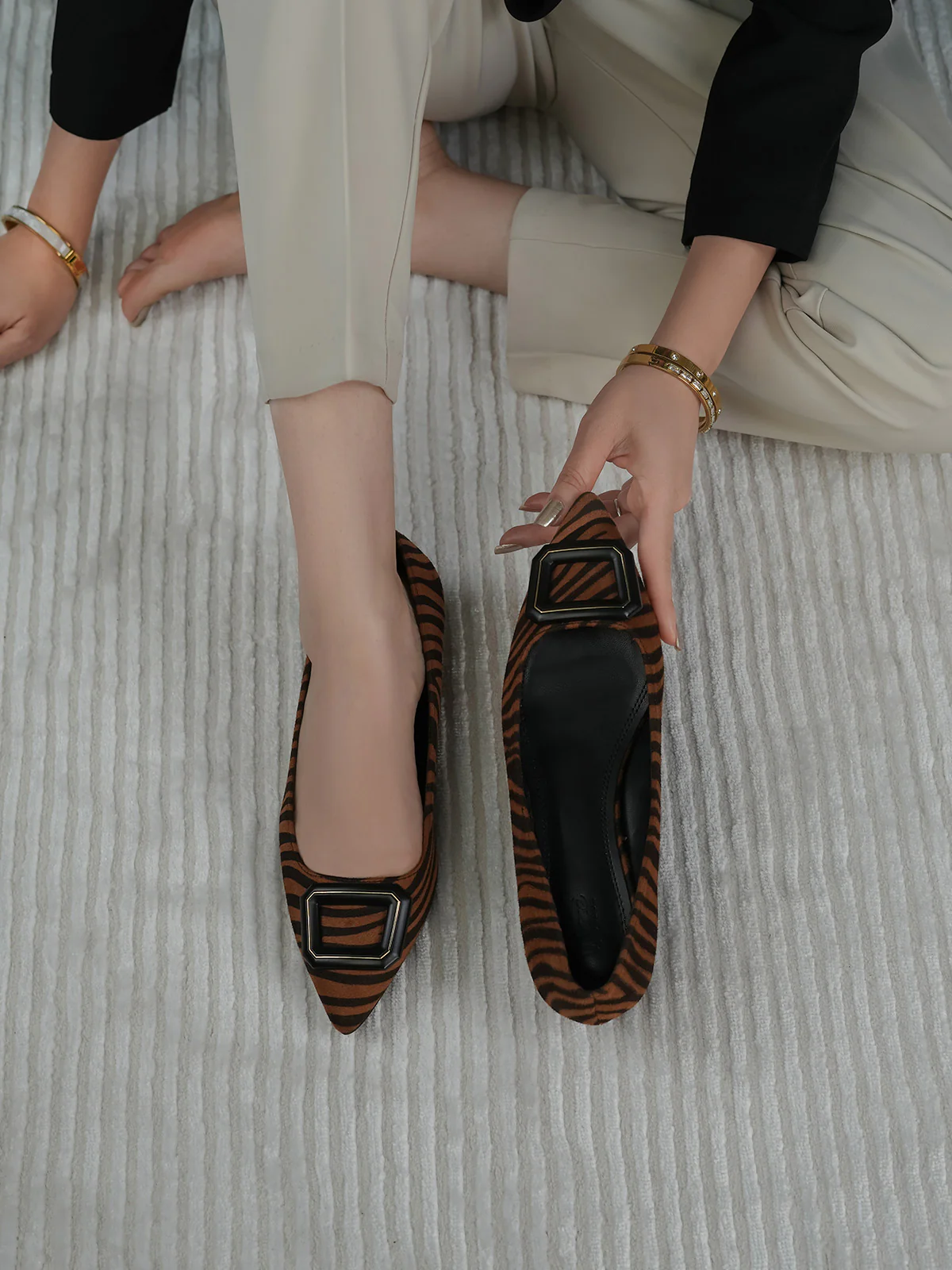 Women "HENDRIK" Elegant Comfort Court Shoes - Image 6