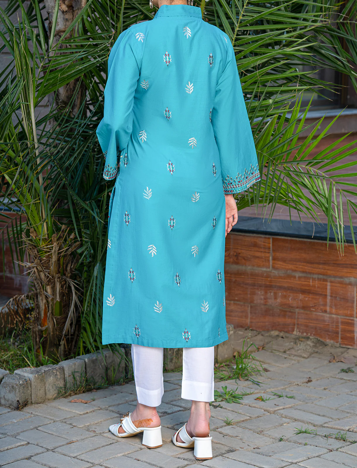 Women "HIRANUR" Embroidered Lawn Summer Shirt - Image 5