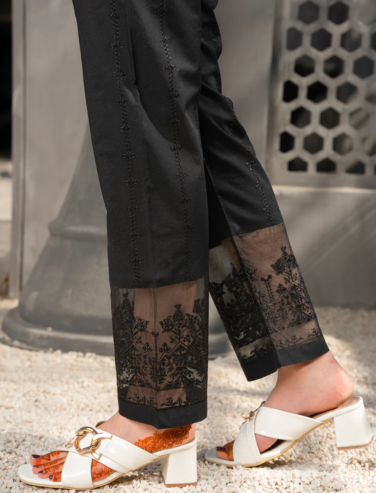 Women "KADER" Embroidered Cotton Trouser