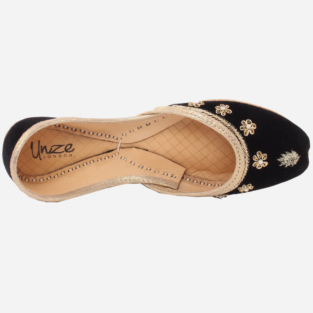 Women "Kia" trendy handmade Khussa - Image 4